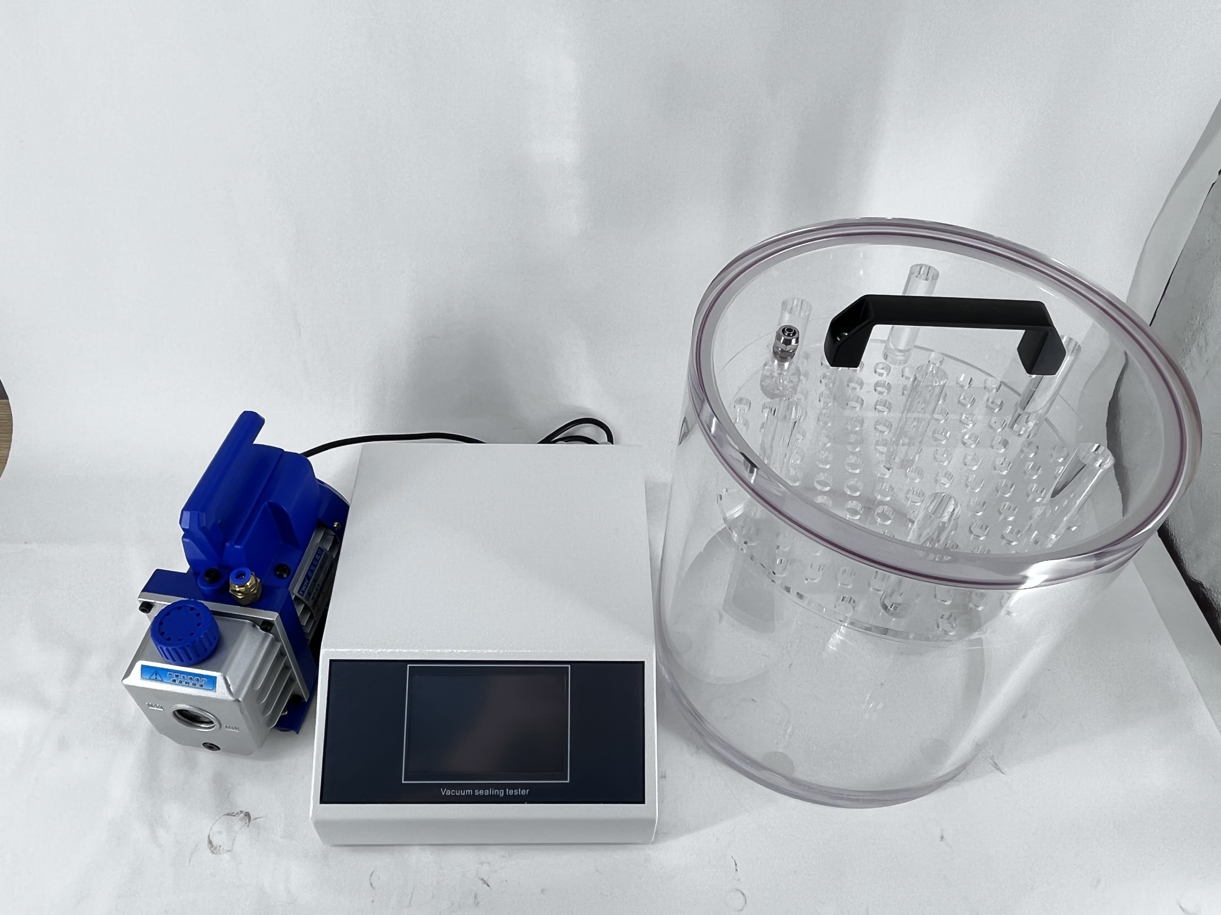 Split full-automatic touch screen vacuum sealing tester